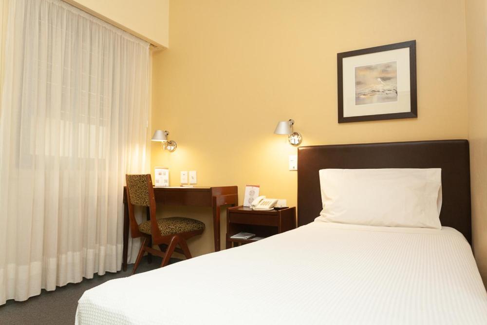 Austral Express Hotel Comodoro Rivadavia Exterior photo