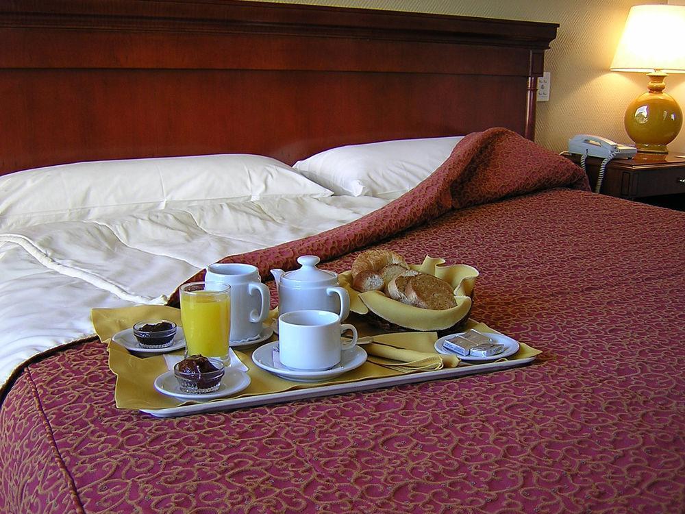Austral Express Hotel Comodoro Rivadavia Exterior photo
