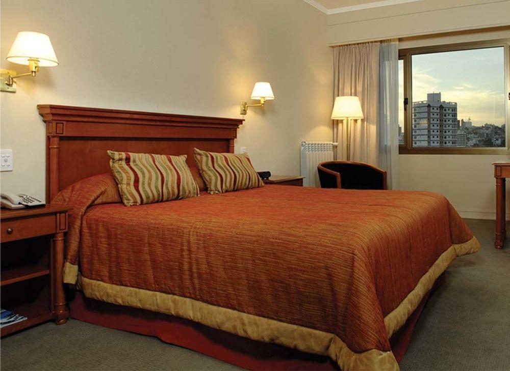 Austral Express Hotel Comodoro Rivadavia Exterior photo